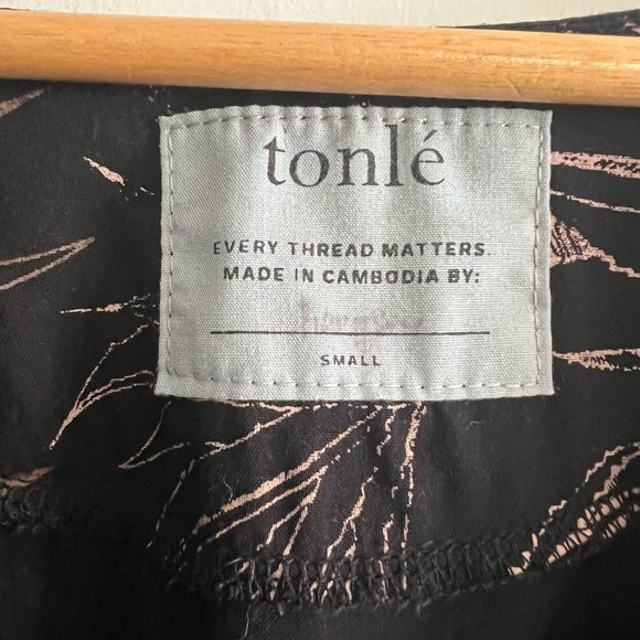 Tonle Black Floral Tunic - Picture 3 of 7